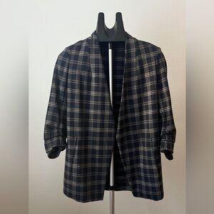 Aritzia Babaton Navy Plaid Blazer ruched 3/4 Sleeve Size 0